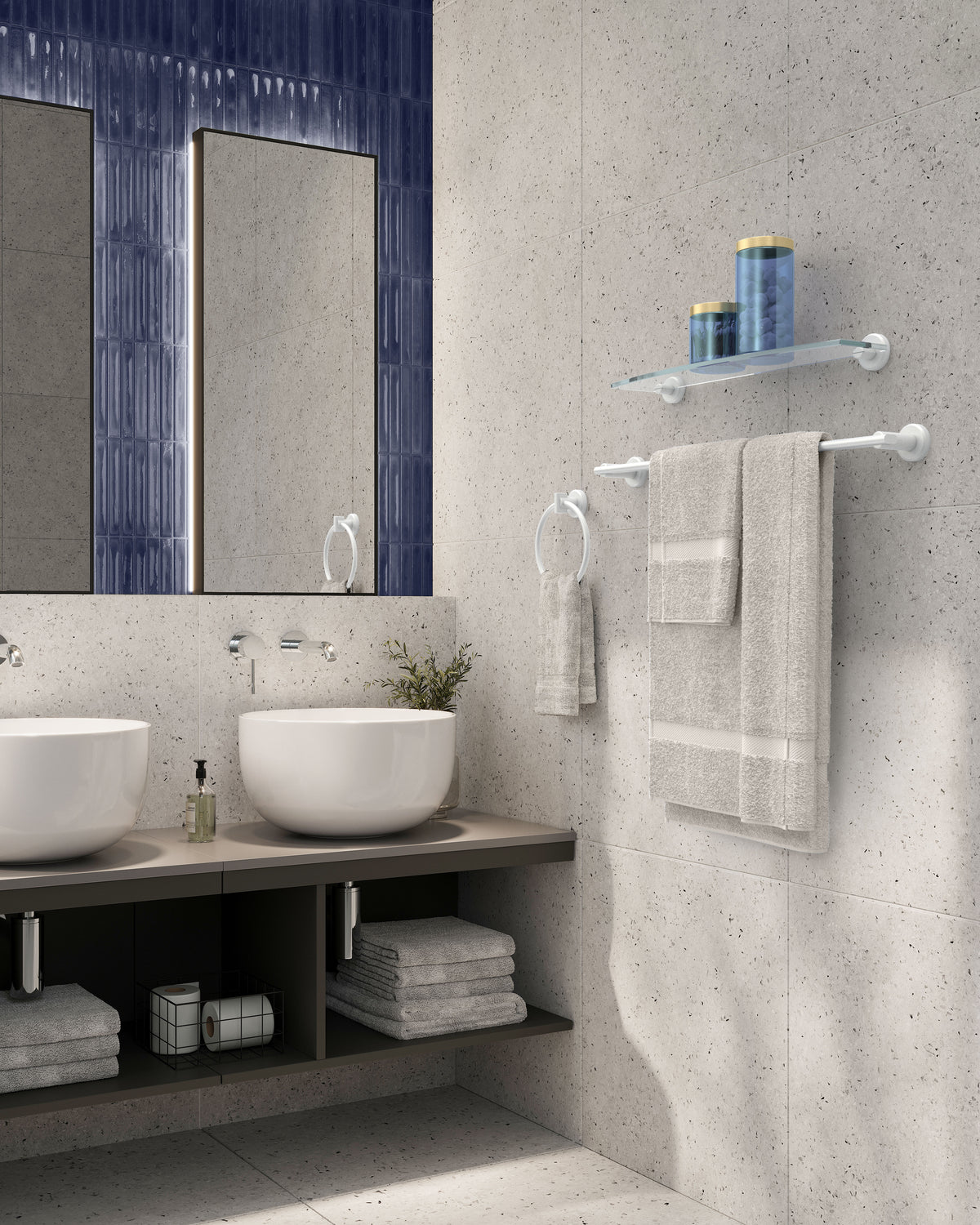 Locke 24" Towel Bar